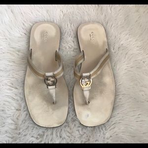 Gucci GG Thong Sandals size 8.5